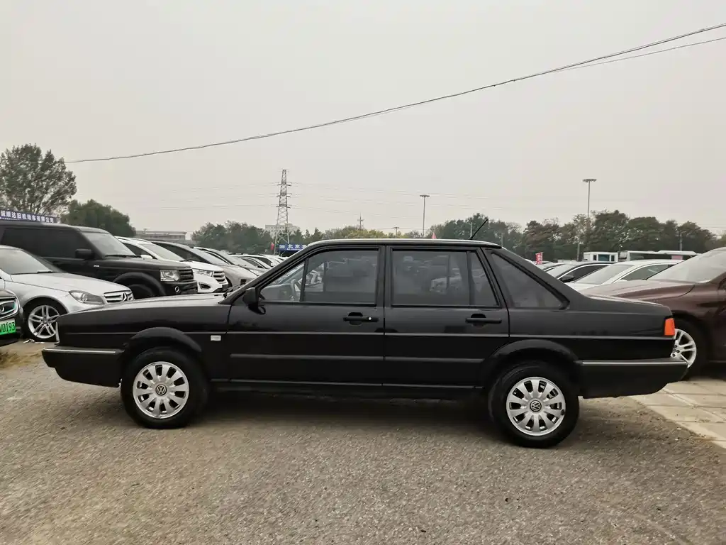 Volkswagen Santana Classic — миниатюра 7