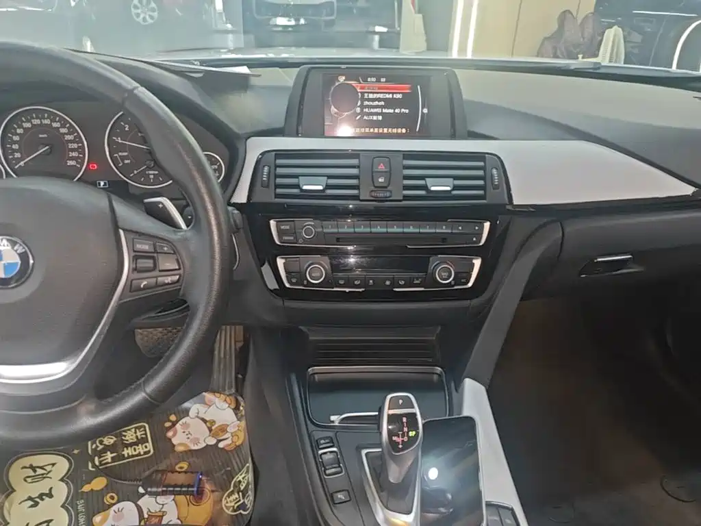BMW 3 Series — миниатюра 13