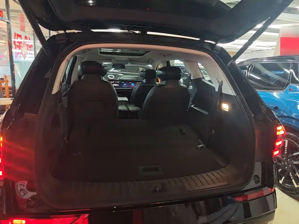 Ford Edge — миниатюра 19
