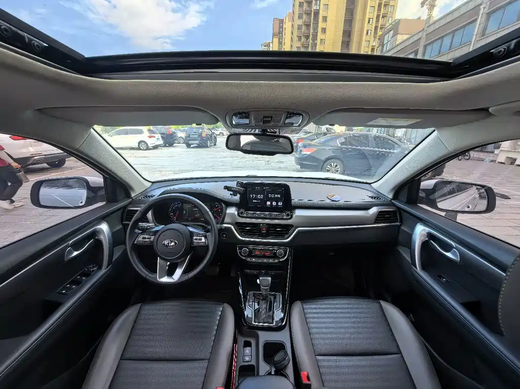 Kia Sportage — миниатюра 6