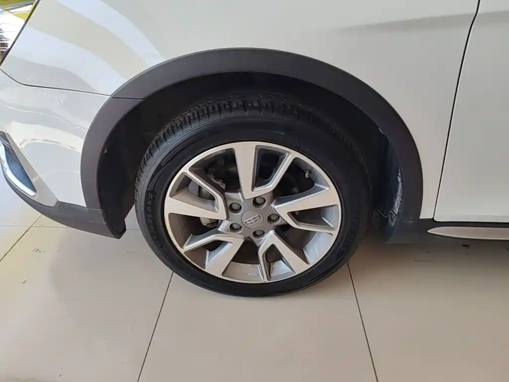 Geely Vision S1 — миниатюра 23
