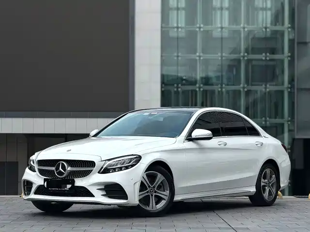 Mercedes-Benz C-Class 2020 C 260 L — фото 1