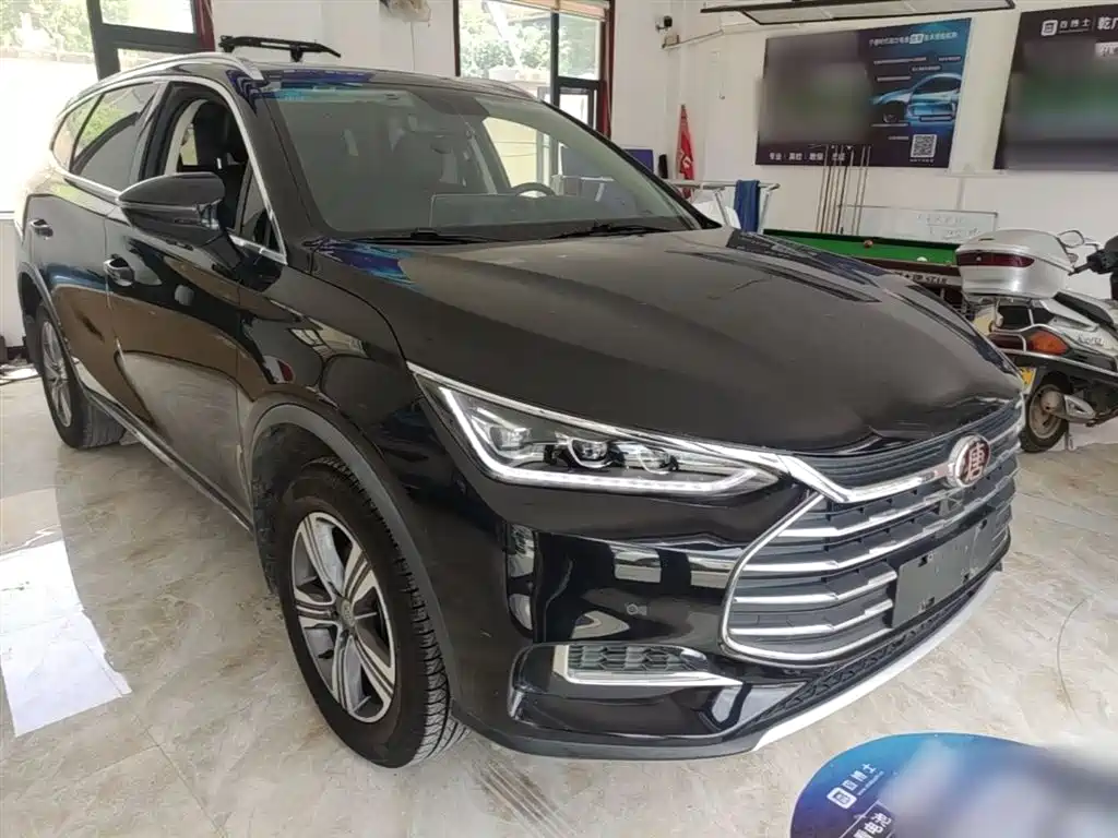 BYD Tang 2019 2.0T AT Premium 5 мест VI