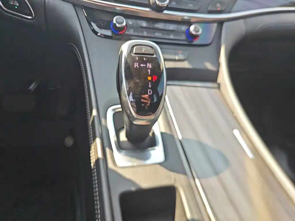 Buick LaCrosse — миниатюра 14