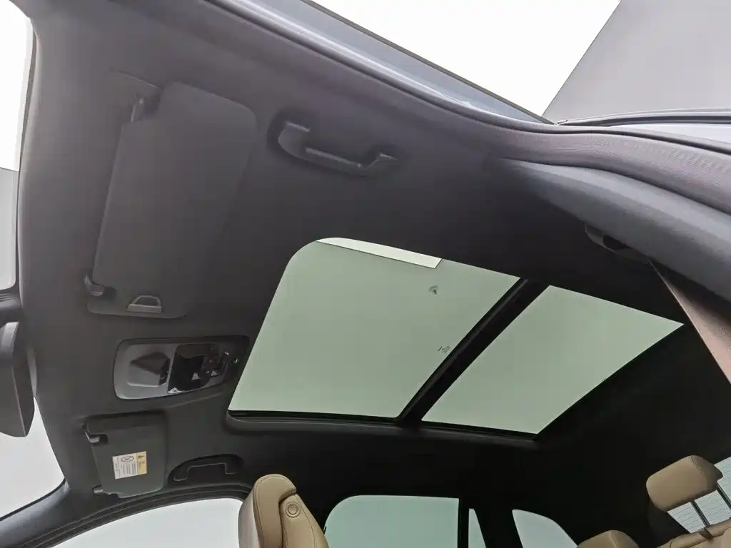 NIO ES6 — миниатюра 14