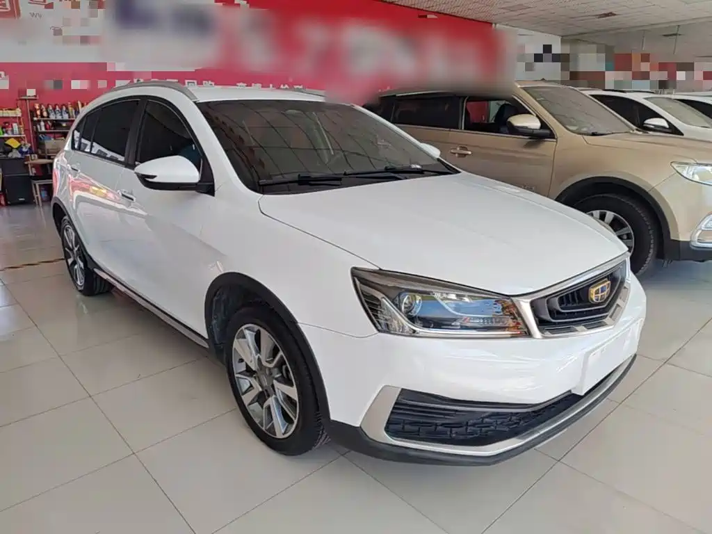 Geely Vision S1 — миниатюра 4