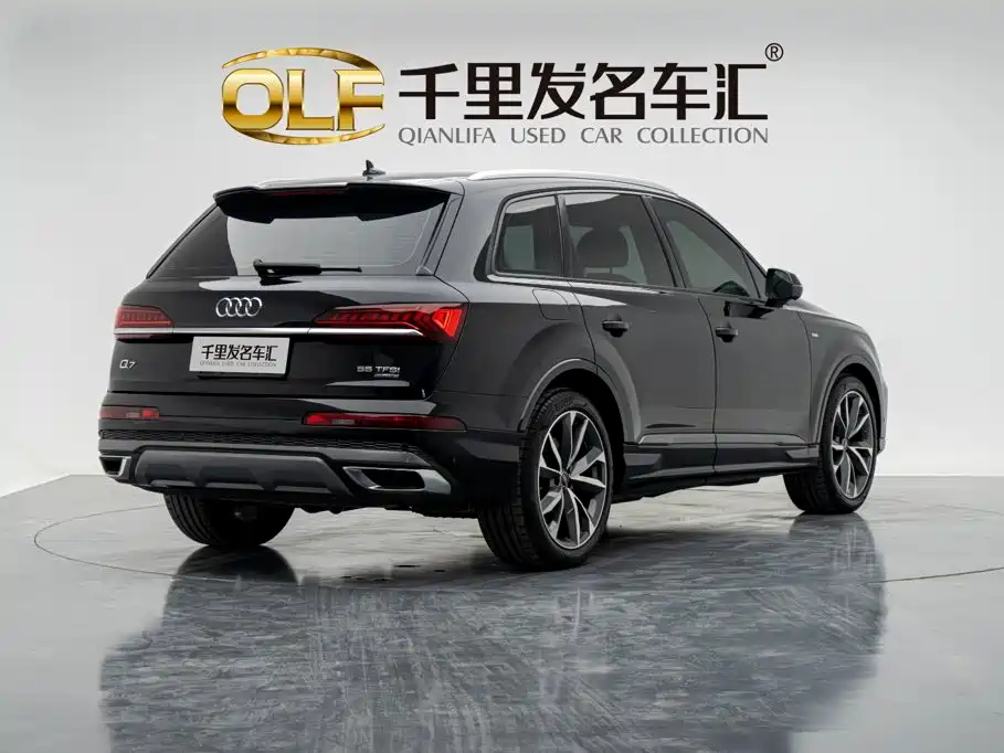Audi Q7 — миниатюра 3