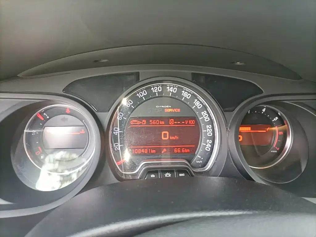 Citroen C5 — миниатюра 12