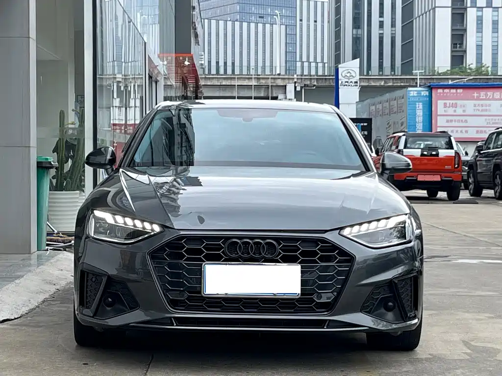 Audi A4L 2023 40 TFSI Fashion