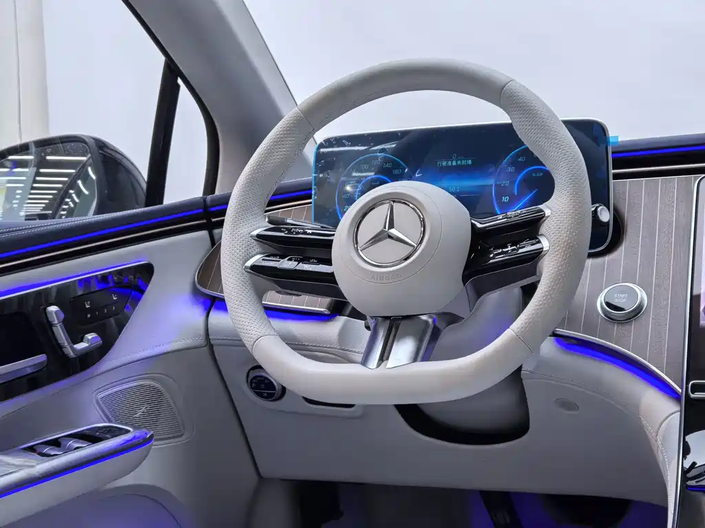 Mercedes-Benz EQE 2025 500 4MATIC