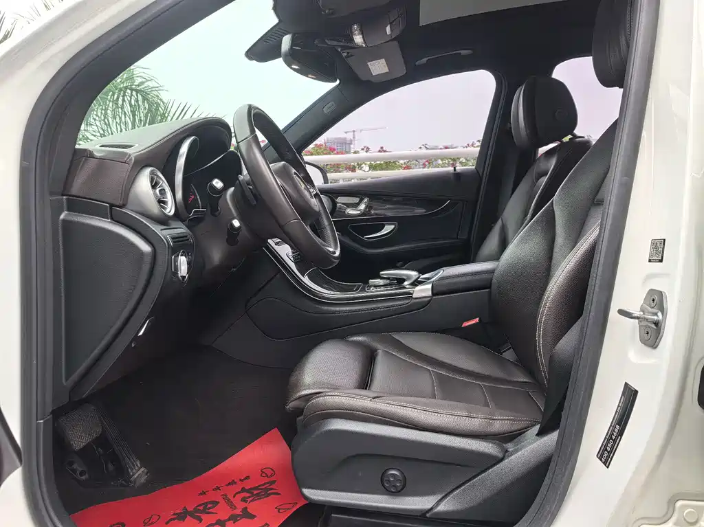 Mercedes-Benz GLC — миниатюра 9
