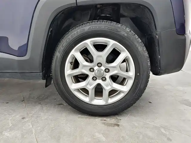 Jeep Renegade — миниатюра 13