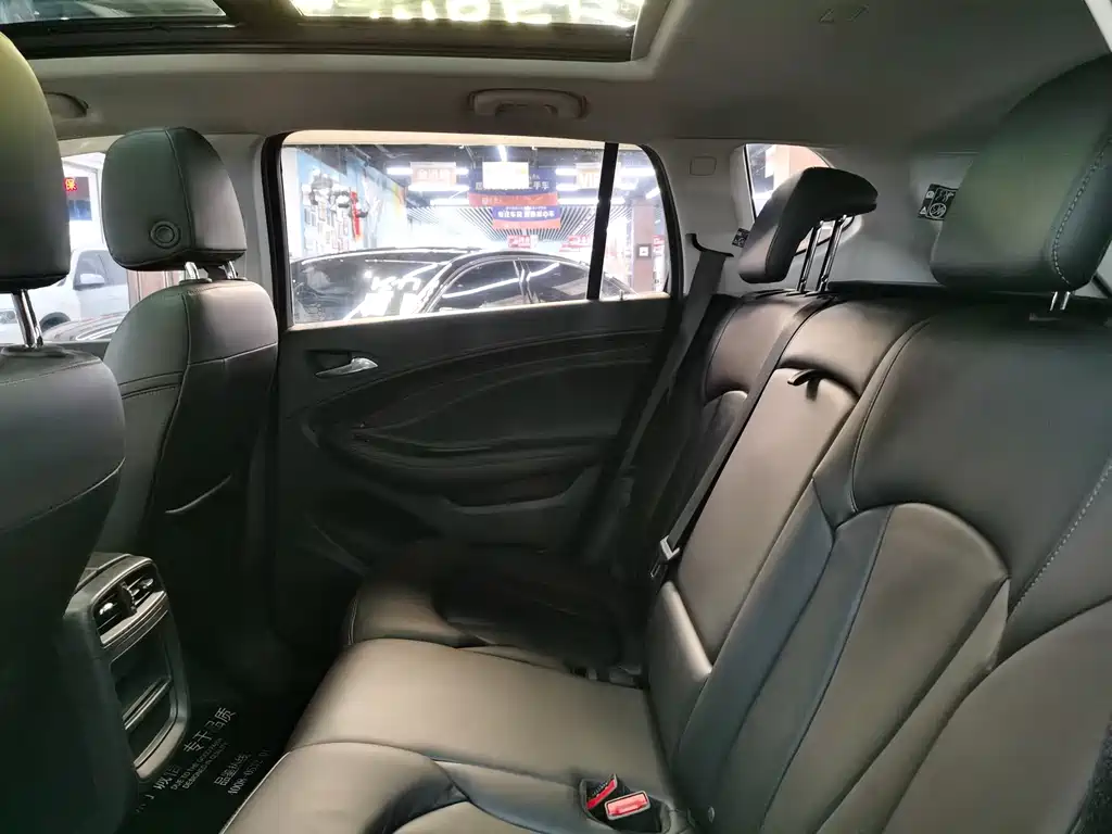 Buick Envision Plus — миниатюра 13