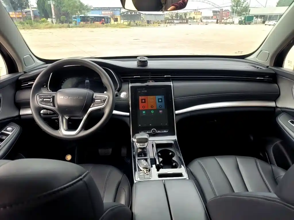 Roewe RX5 MAX — миниатюра 10