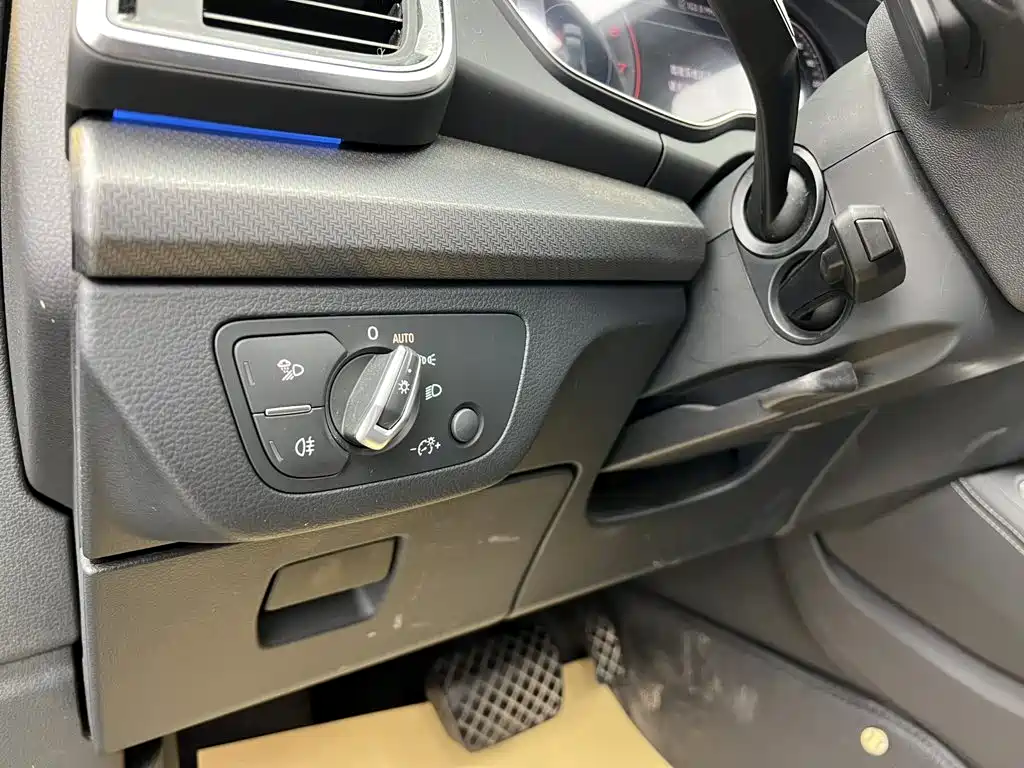 Audi Q5L — миниатюра 28
