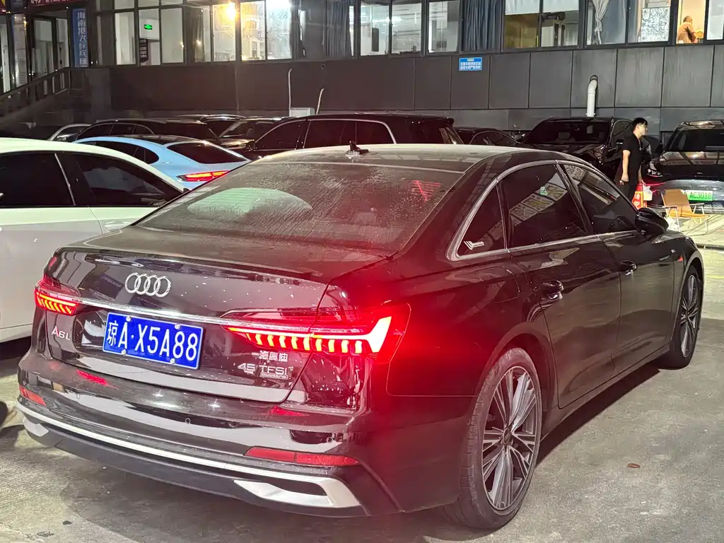 Audi A6L — миниатюра 10