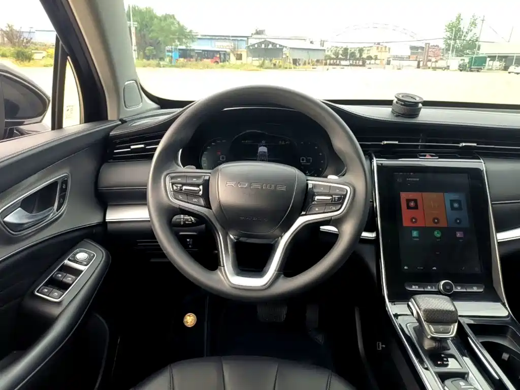 Roewe RX5 MAX — миниатюра 11