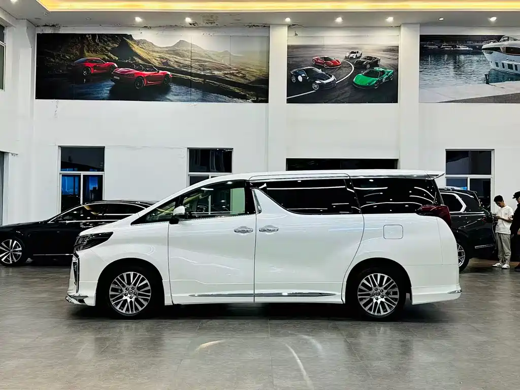 Toyota Alphard 2015 3.5L Luxury