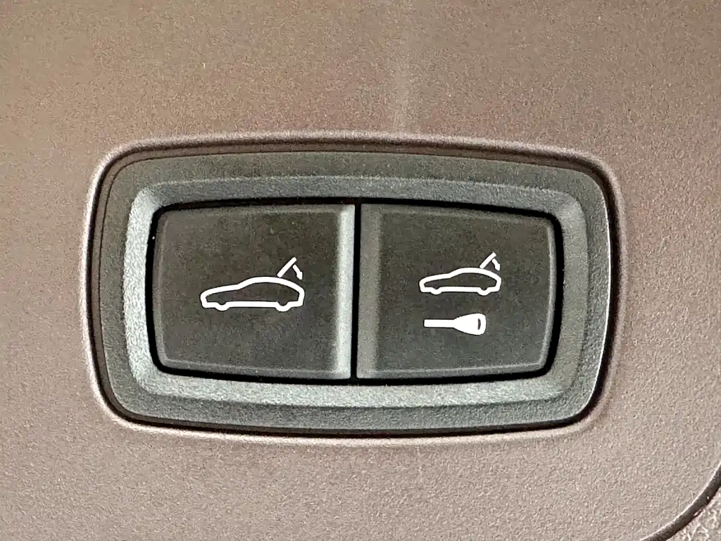 Porsche Panamera — миниатюра 23