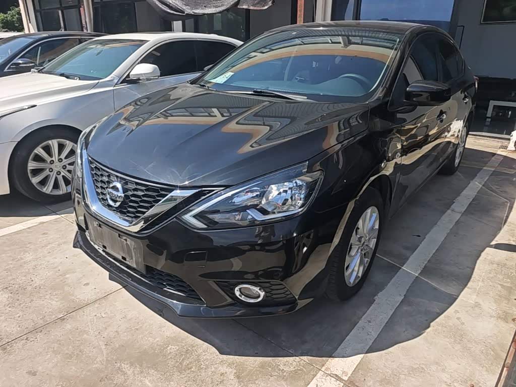 Nissan Sylphy 1.6 л 2021 г. Чёрный, пробег 35200 км
