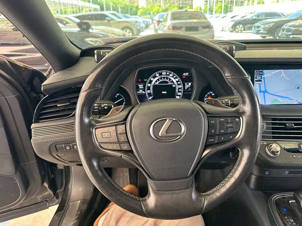 Lexus LS — фотографии объявления, Фото 27