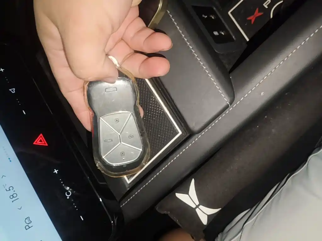 XPeng G3 — миниатюра 9
