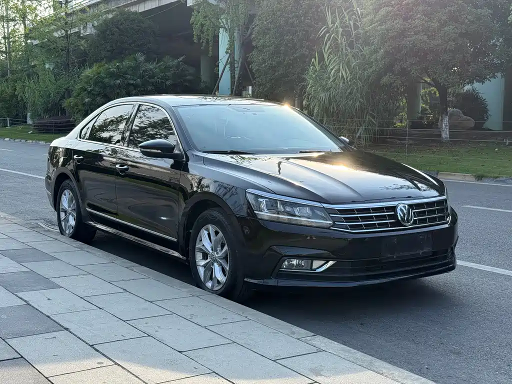 Volkswagen Passat 2017 280TSI DSG