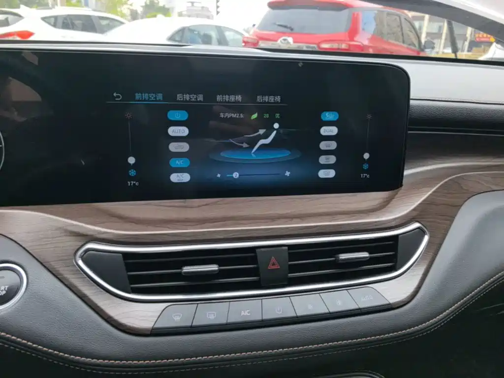 Ford Equator — миниатюра 13