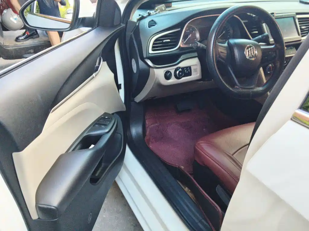Buick Excelle — миниатюра 17