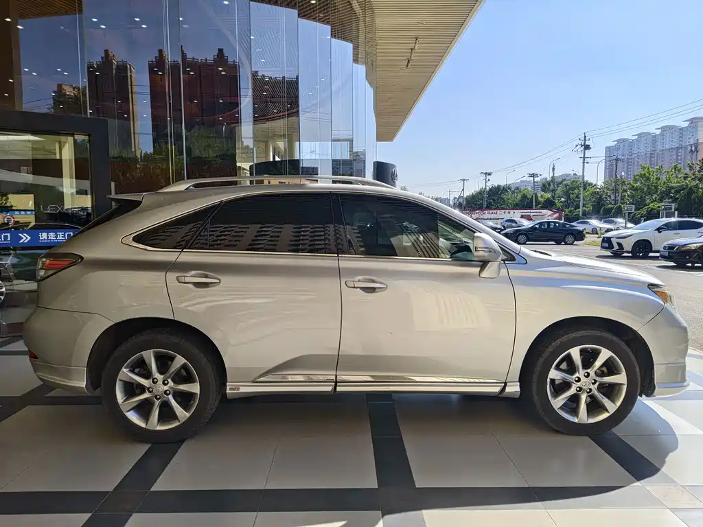 Lexus RX Classic — миниатюра 9