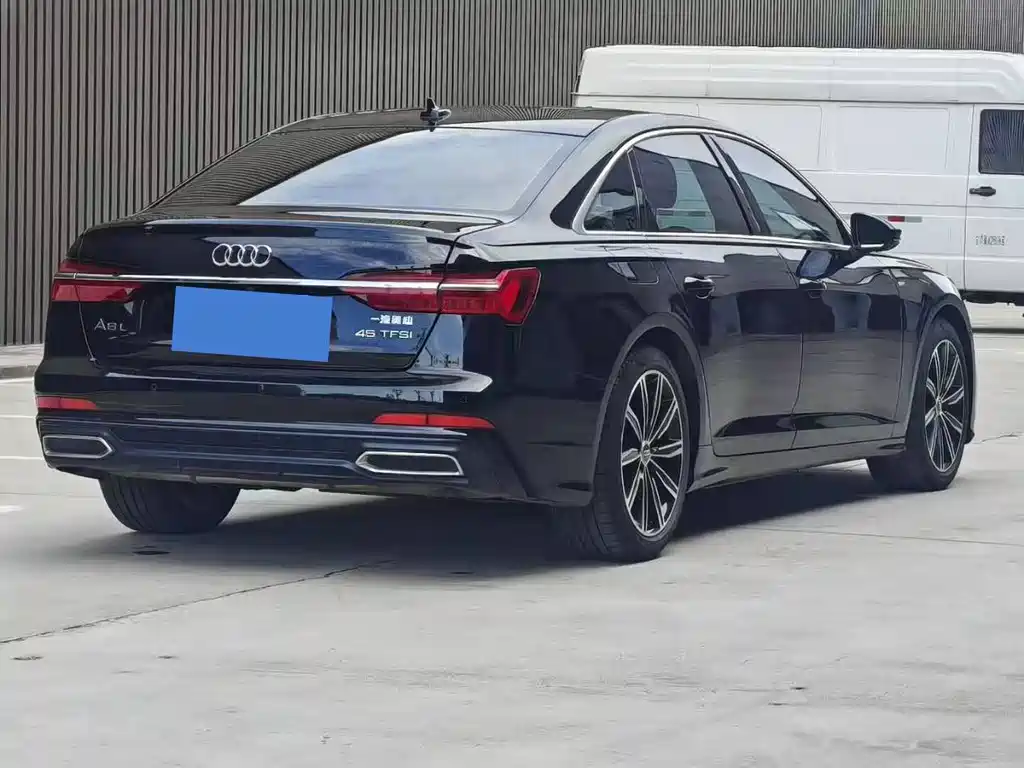 Audi A6L — миниатюра 6