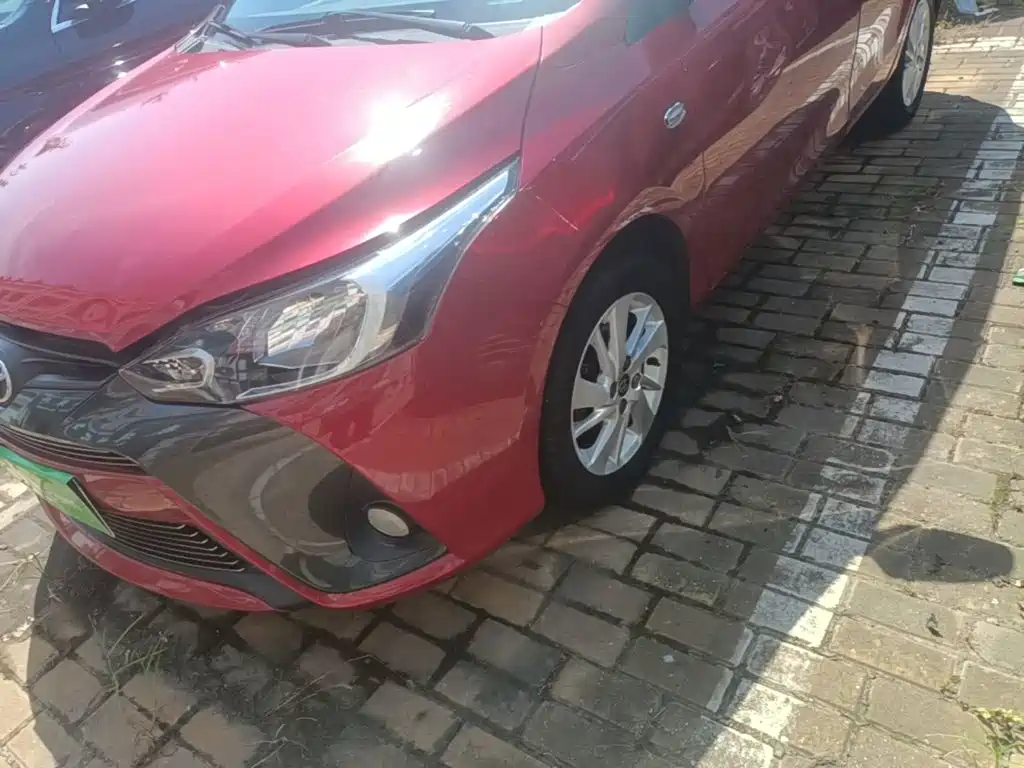 Toyota Yaris L — миниатюра 23