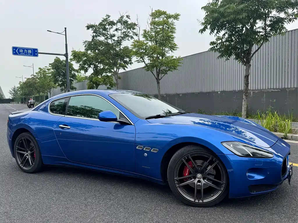 Maserati GranTurismo 2007 4.2L Standard