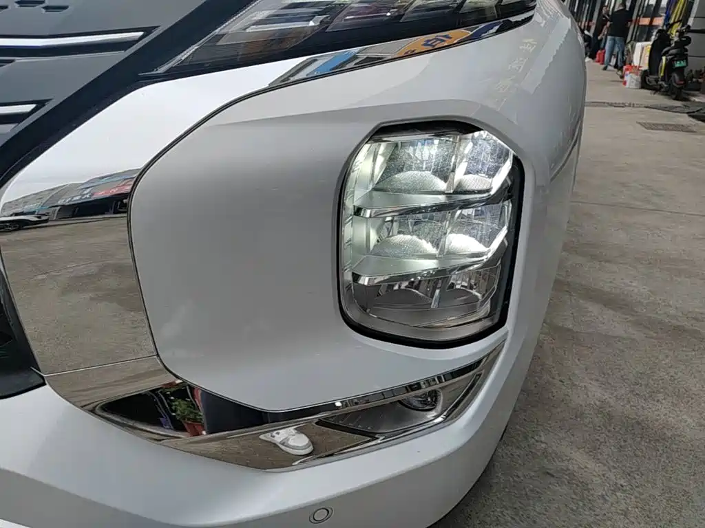 Mitsubishi Outlander — миниатюра 24