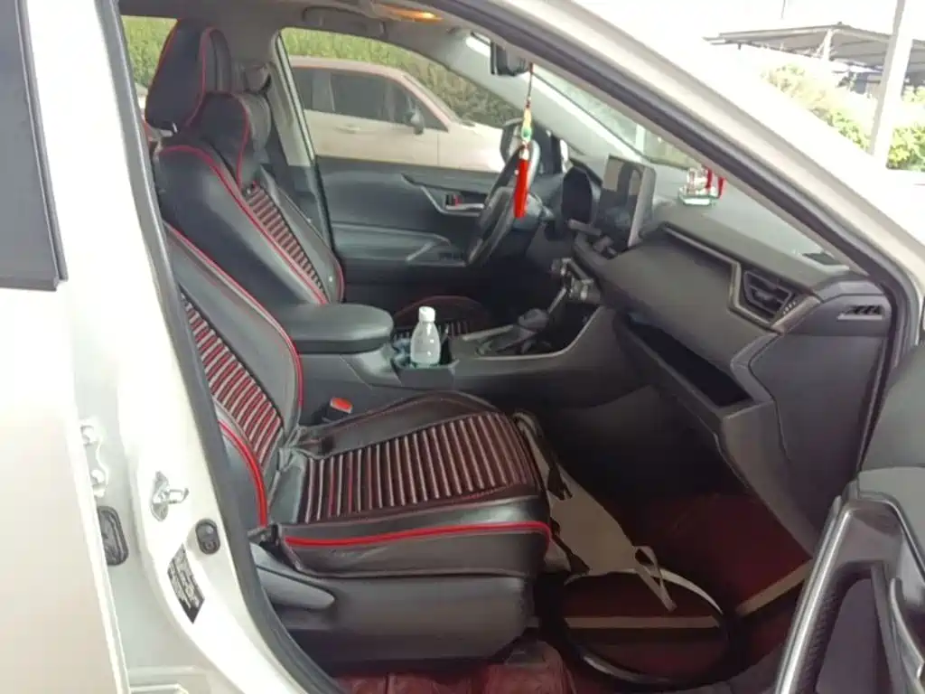 Toyota Wildlander — миниатюра 25