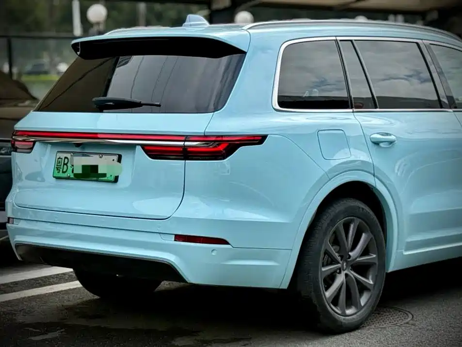 Li Auto ONE 2020 6 мест