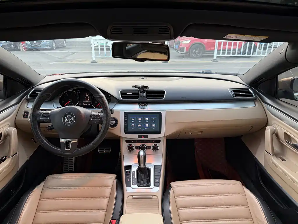 Volkswagen CC — миниатюра 11