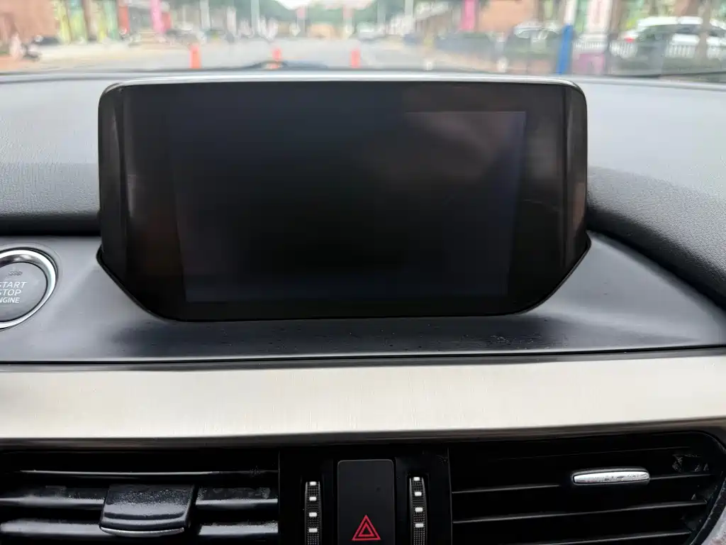 Mazda Atenza 2018 2.5L V