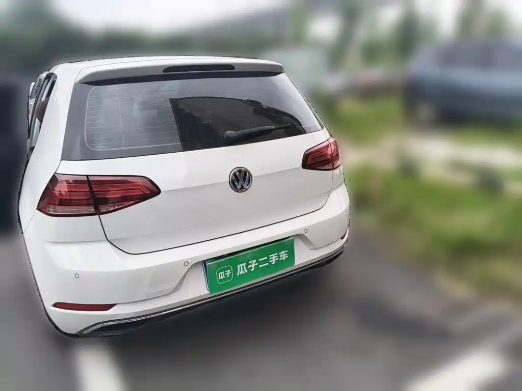 Volkswagen Golf — миниатюра 25