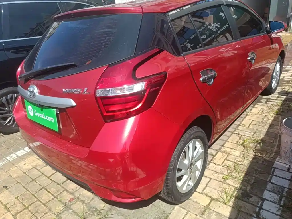 Toyota Yaris L — миниатюра 7