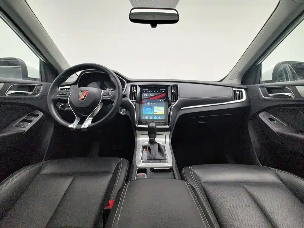 Roewe RX5 — миниатюра 5