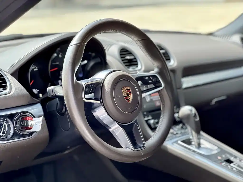 Porsche 718 2018 Boxster 2.0T