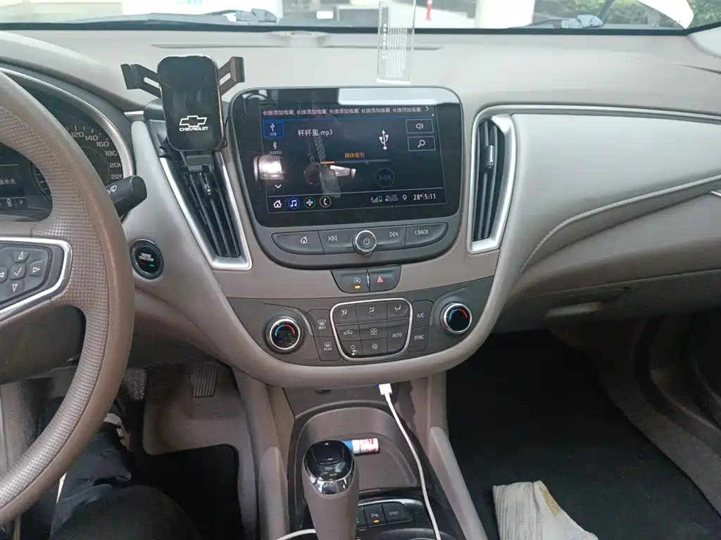Chevrolet Malibu XL — миниатюра 14