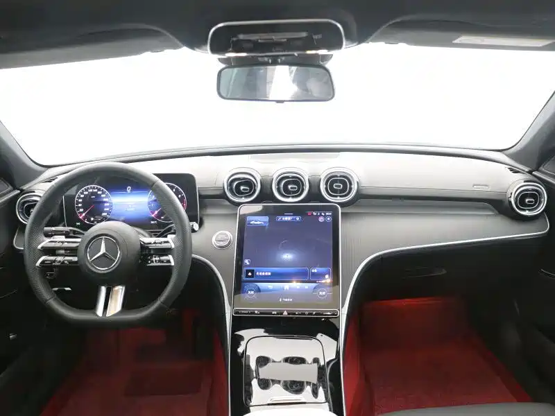 Mercedes-Benz C-Class — миниатюра 10