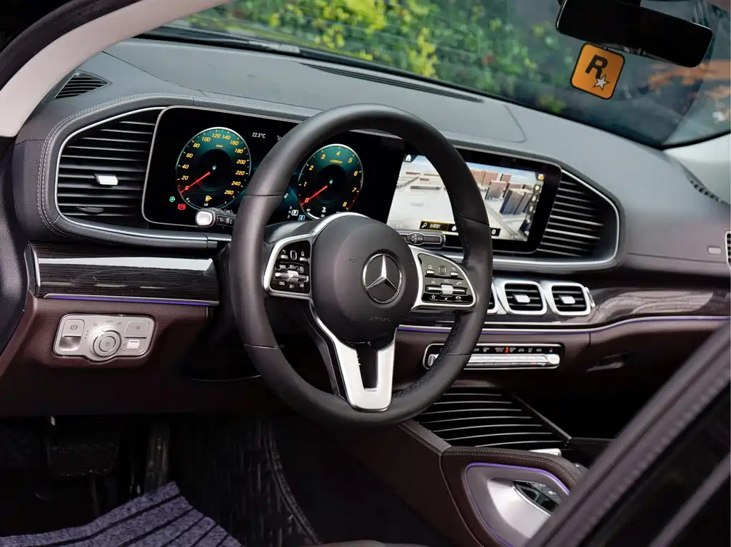 Mercedes-Benz GLE (Import) — миниатюра 11