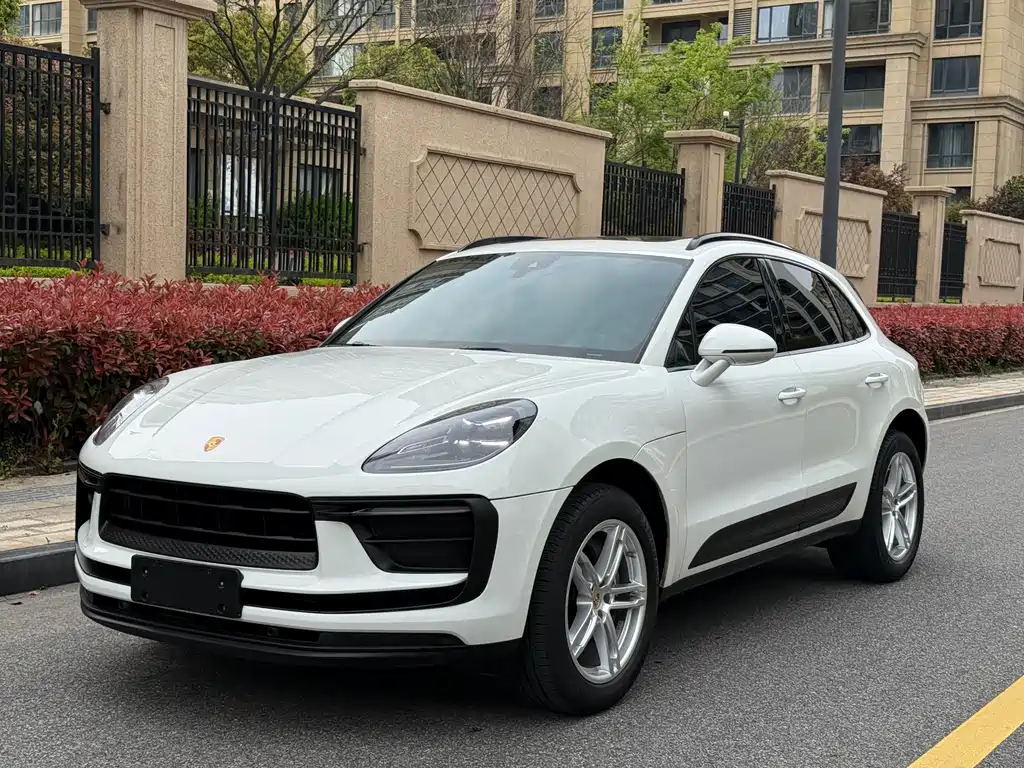 Porsche Macan 2024