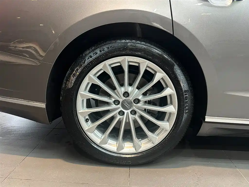 Audi A8 — миниатюра 22