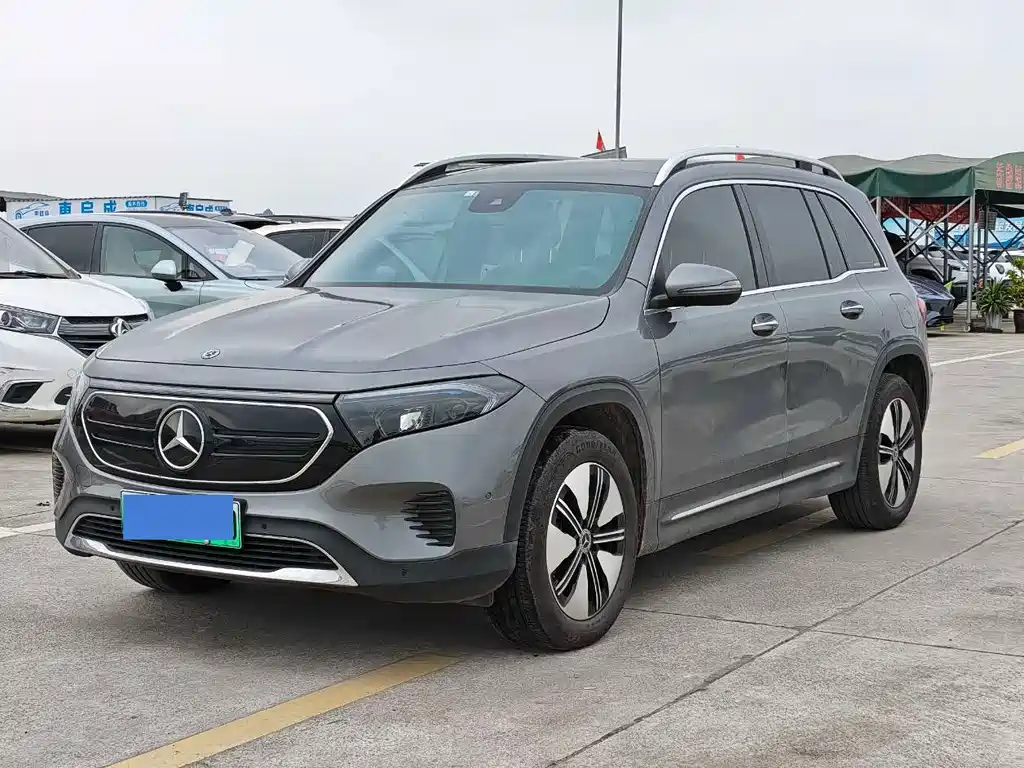 Mercedes-Benz EQB 2024