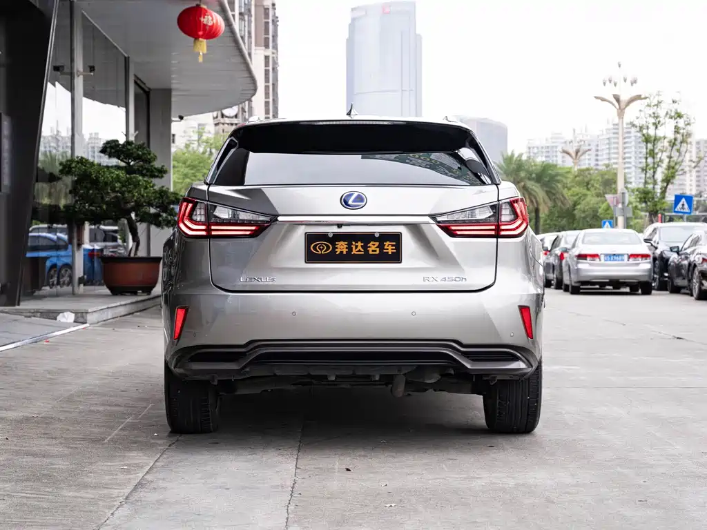 Lexus RX — миниатюра 5