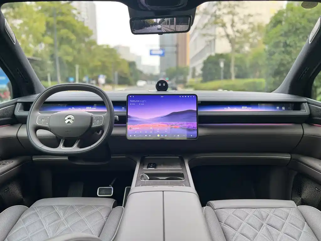 NIO ES8 — миниатюра 20